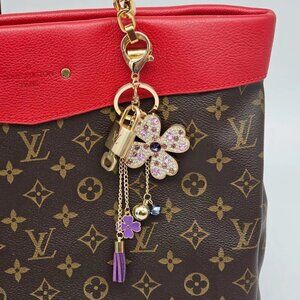 Authentic Louis Vuitton Lock & Key with unbranded Clover Flower Bagcharm 01026
